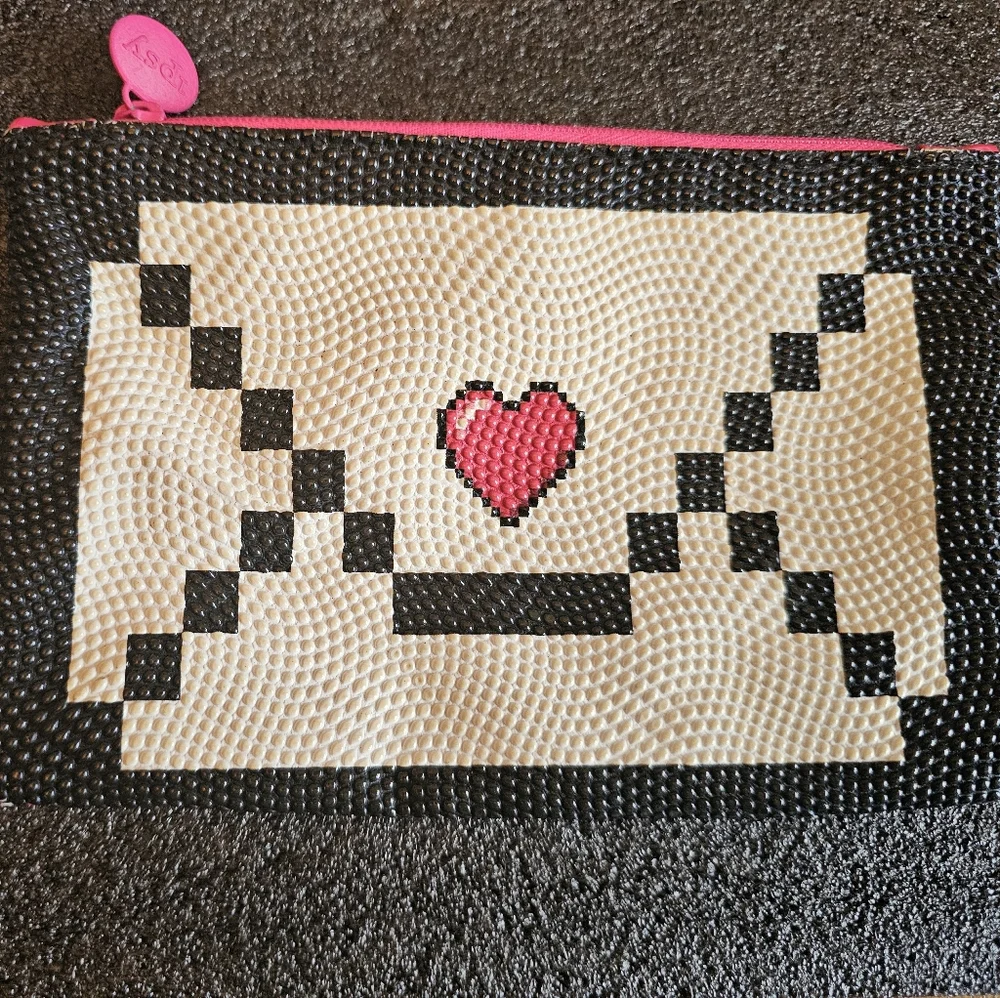 Brand New Never Used Beautiful Ipsy Makeup Bag